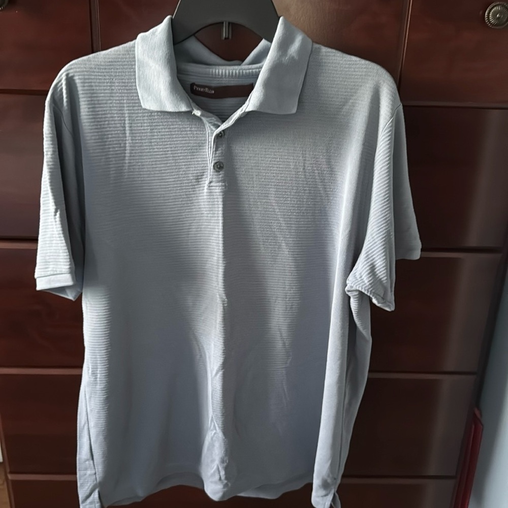 Men’s Perry Ellis polo